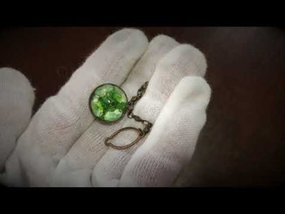 タイタックピンの着け方