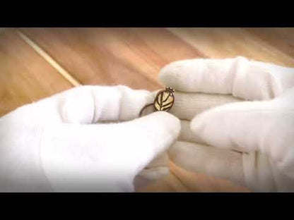 眼鏡ホルダーピンブローチの使い方