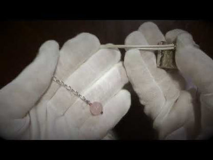 革紐チョーカーの紹介