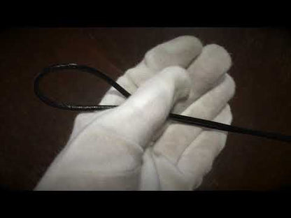 革紐ループタイの使い方