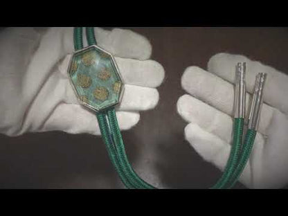 組紐ループタイの使い方