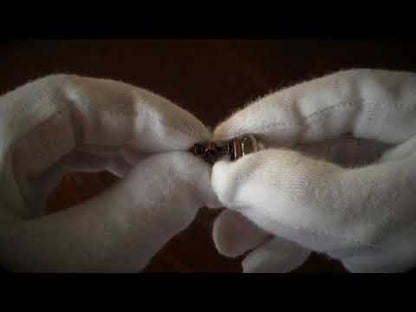 イヤリングの紹介