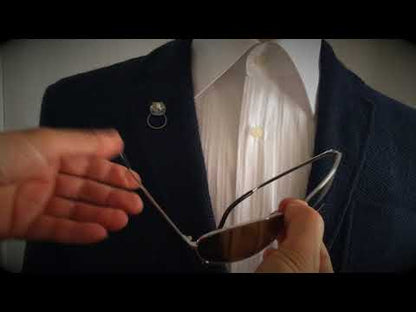 眼鏡ホルダーピンブローチの使い方