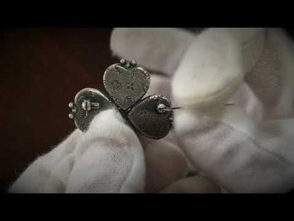 ブローチの使い方