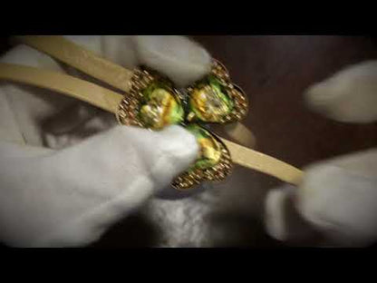 革紐ループタイ