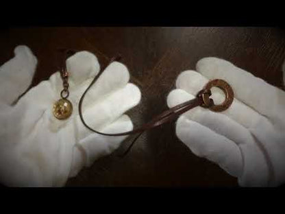 眼鏡ホルダーの使い方