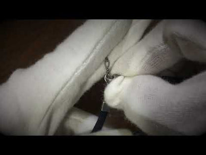 革紐チョーカーの紹介