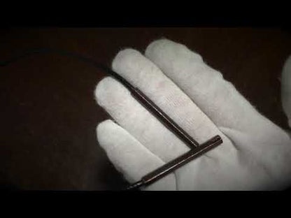 革紐ループタイの使い方