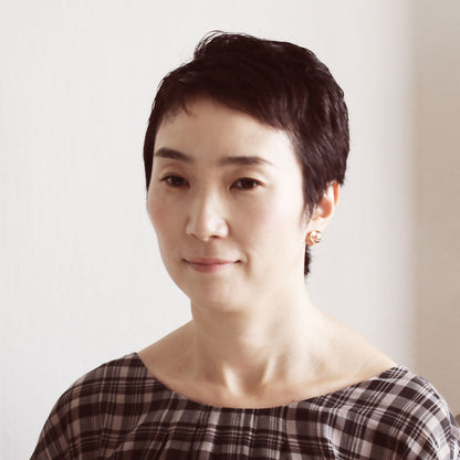 イヤリング ピンク ビーズ 金 クリップ式 クリップイヤリング