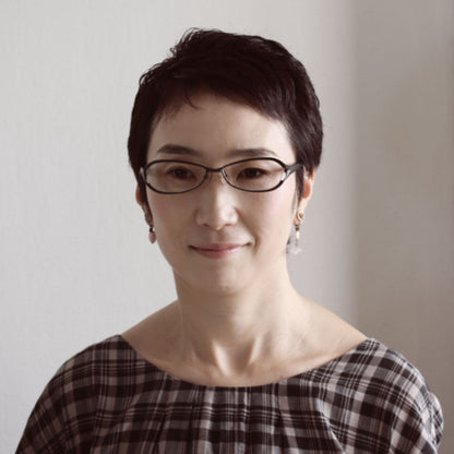 アシンメトリーイヤリング ピンク ピンクコモンオパール TAMARUSAN