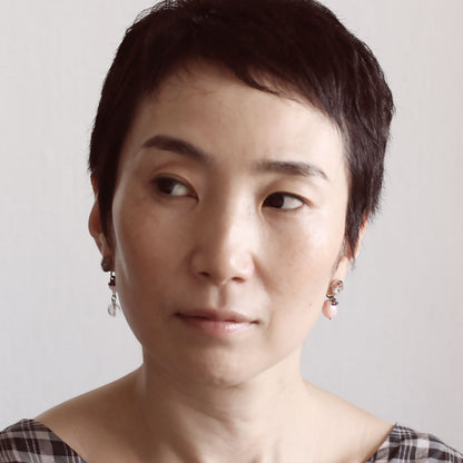 ピアス アシンメトリー ピンクコモンオパール TAMARUSAN