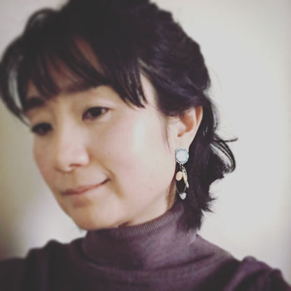 ピアス アシンメトリー 水色 鹿の子 TAMARUSAN