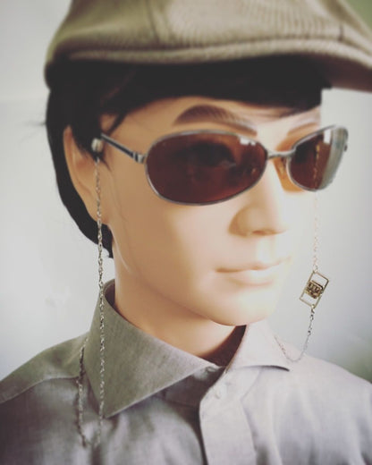 眼鏡チェーン メンズ 紺色 鱗 レジン TAMARUSAN