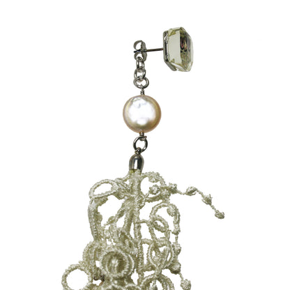 ロングピアス ゴージャスレース 白 淡水パール レモン TAMARUSAN