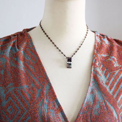 ネックレス 四角 紫 アンティーク風 ネックレス