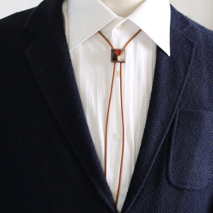 革紐ループタイ 三毛猫 オリジナル樹脂 男女兼用 ループタイ