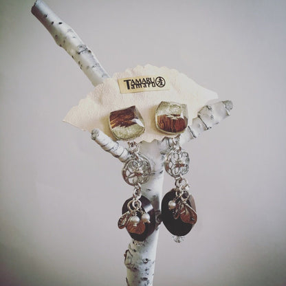 ピアス 銀色 ラメ 木目 ウッドビーズ TAMARUSAN