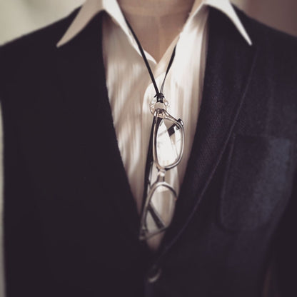 眼鏡ホルダー ハート 森 革紐 2way ネックレス 緑 TAMARUSAN