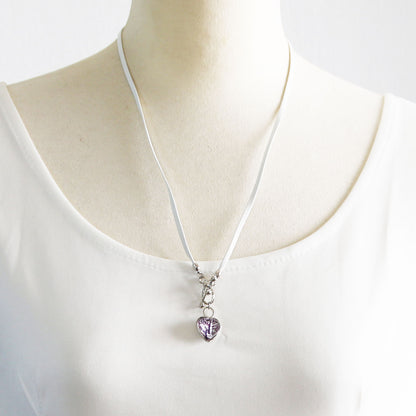 眼鏡ホルダー 老眼鏡 ハート 白 革紐 TAMARUSAN