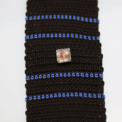 タイタックピン ピンク ブルー 金 四角 樹脂 TAMARUSAN