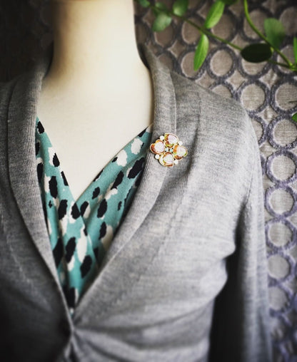 ブローチ 黄緑 パンジー 24金 花 TAMARUSAN