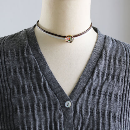 チョーカー パンジー ２連 革紐 金 TAMARUSAN