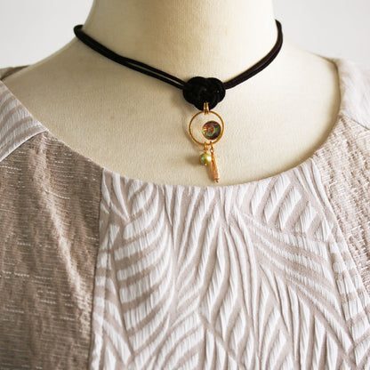 リボンチョーカー 黄緑 淡水パール あわじ結び 濃赤 TAMARUSAN