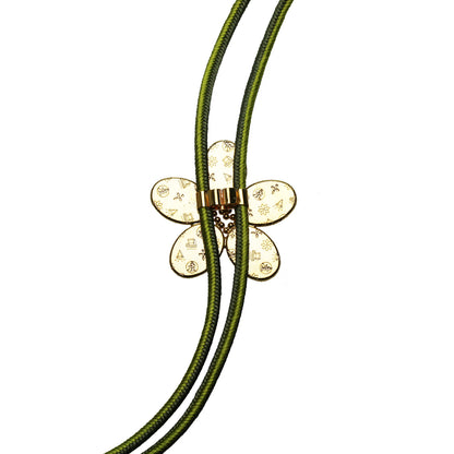 組紐ループタイ 花 黄緑 軽量 正絹 TAMARUSAN