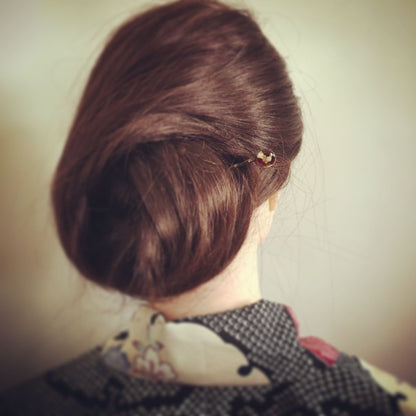 ねじり玉かんざし 赤 短め TAMARUSAN