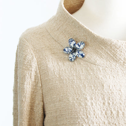 ブローチ 青 花 樹脂 TAMARUSAN