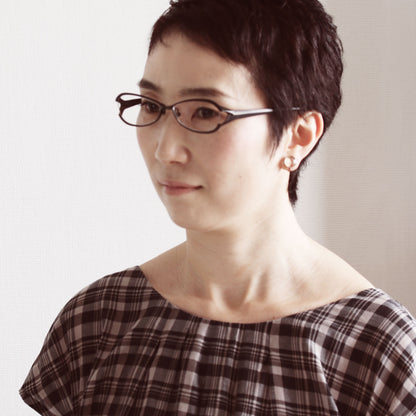 イヤリング ベージュ バラの木 クリップイヤリング