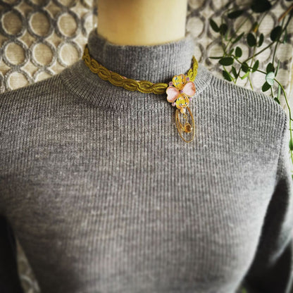 リボンチョーカー 黄緑 四つ葉 シトリン TAMARUSAN