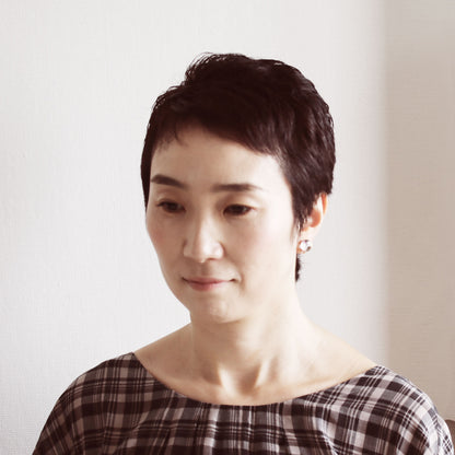 イヤリング 水色 シンプル 水面 金 おしゃれ クリップイヤリング