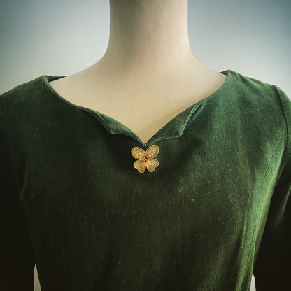 ピンブローチ 水面 蝶 ゴールド 水色 ピンブローチ