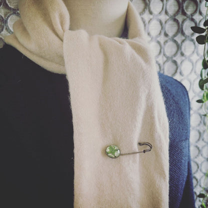 安全ピン ブローチ すいか 緑 小ぶり TAMARUSAN