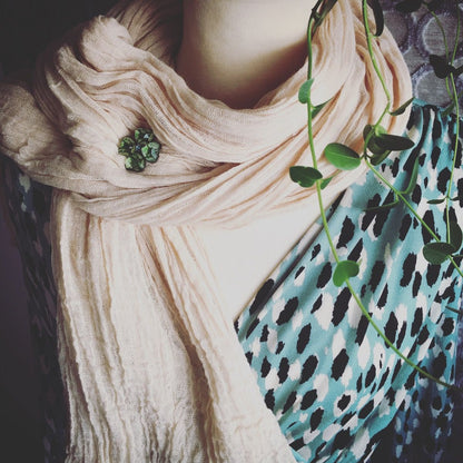 ハットピン 緑 アンティーク風 四ツ葉 TAMARUSAN