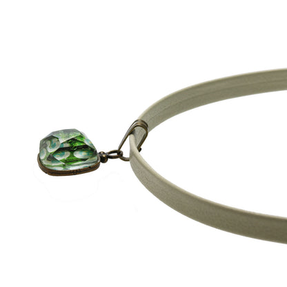 チョーカー 革紐 緑 すいか オフホワイト TAMARUSAN