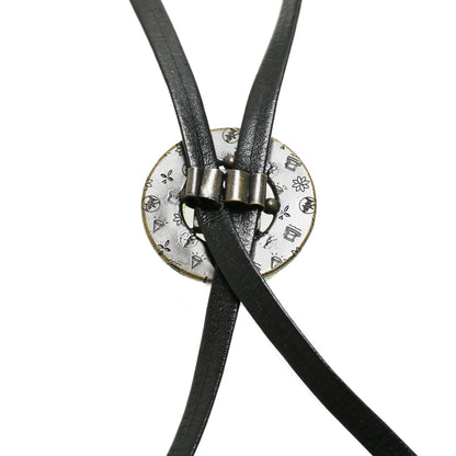 ループタイ 緑 革紐 黒 ドーナツ型 TAMARUSAN