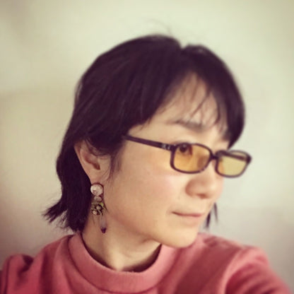 アシンメトリーピアス ピンク 梅 蝶 アメジスト TAMARUSAN