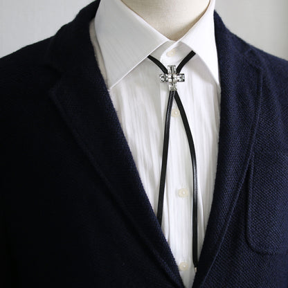 革紐ループタイ 白黒 十字 TAMARUSAN