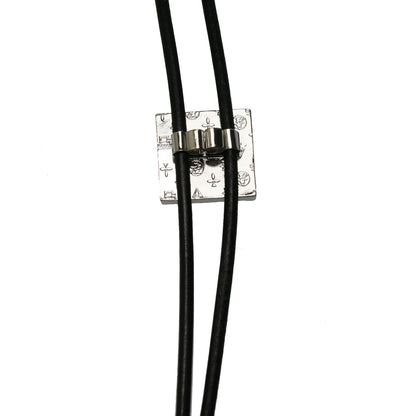 革紐ループタイ 市松 四角 白黒 TAMARUSAN